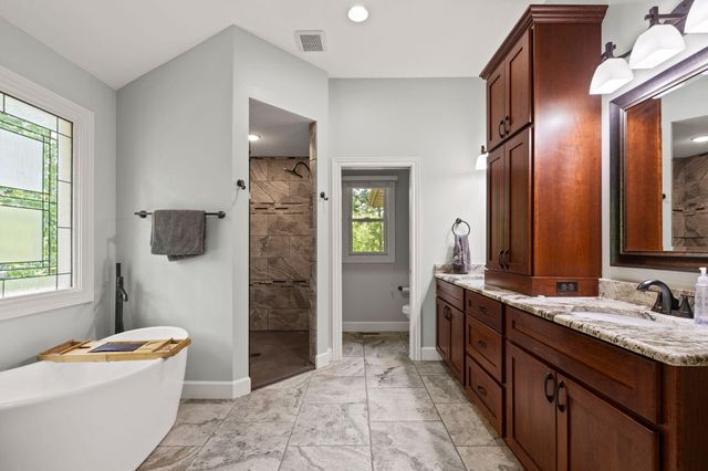 11283 E VEMERS FORD RD, Columbia, MO 65201