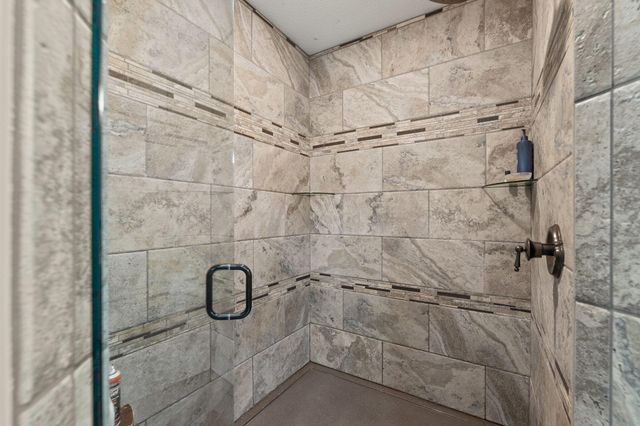 11283 E VEMERS FORD RD, Columbia, MO 65201
