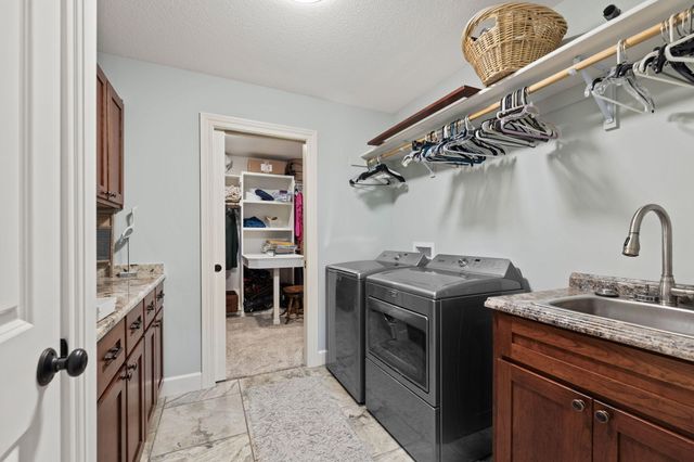 11283 E VEMERS FORD RD, Columbia, MO 65201