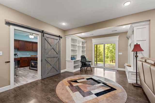 11283 E VEMERS FORD RD, Columbia, MO 65201