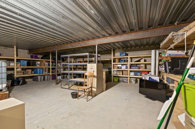 11283 E VEMERS FORD RD, Columbia, MO 65201
