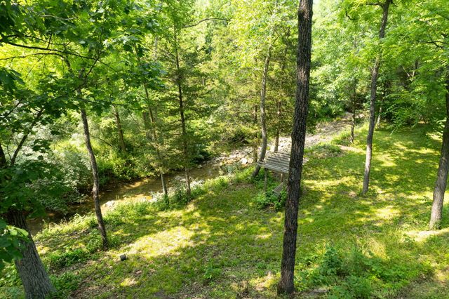11283 E VEMERS FORD RD, Columbia, MO 65201