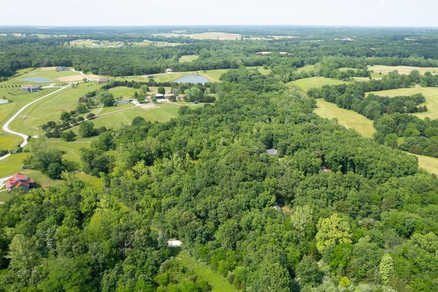 11283 E VEMERS FORD RD, Columbia, MO 65201