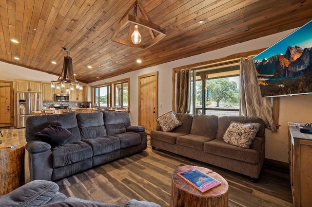 10395 State Highway 120, Chinese Camp, CA 95309