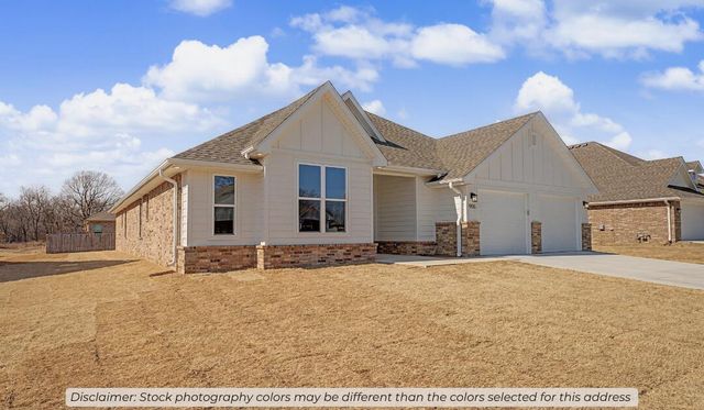 5298 S Logan Drive, Battlefield, MO 65619