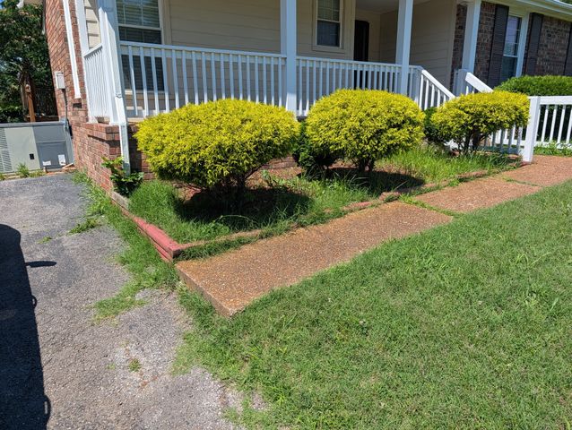 102 Post Oak Rd, Hendersonville, TN 37075