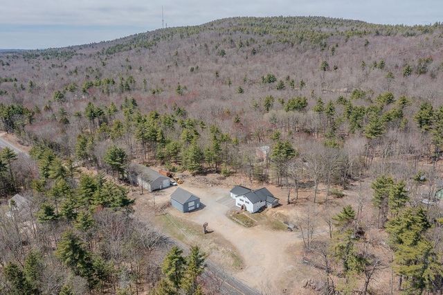 468 Mountain Avenue, Northwood, NH 03261