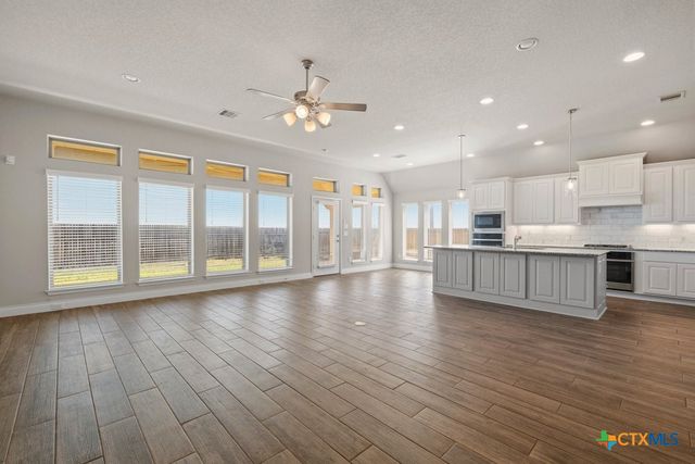 3105 High Meadow Street, Seguin, TX 78155