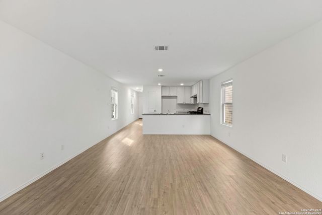 10824 Presa Way, San Antonio, TX 78223