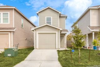 10824 Presa Way, San Antonio, TX 78223