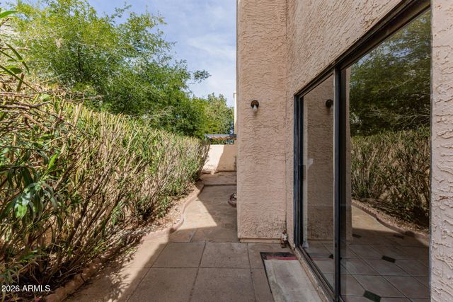 720 E ALICE Avenue 107, Phoenix, AZ 85020