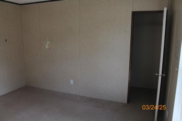 1935 Lick Ridge RD, Check, VA 24072