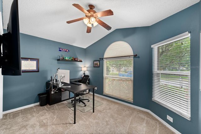 735 NE ADDISON DRIVE, St Petersburg, FL 33716