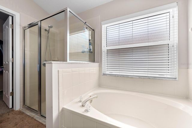 735 NE ADDISON DRIVE, St Petersburg, FL 33716