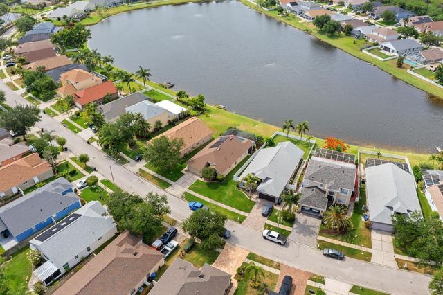735 NE ADDISON DRIVE, St Petersburg, FL 33716