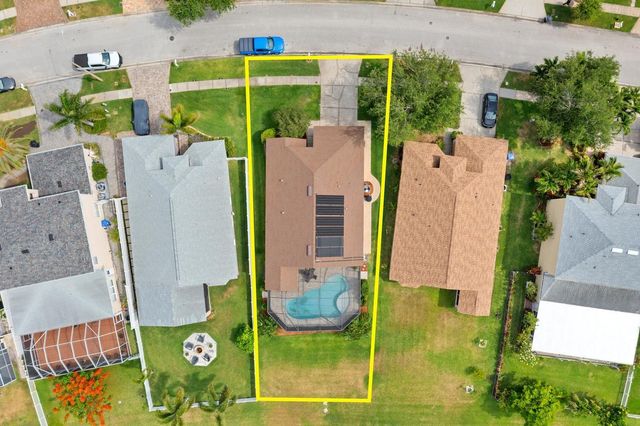 735 NE ADDISON DRIVE, St Petersburg, FL 33716