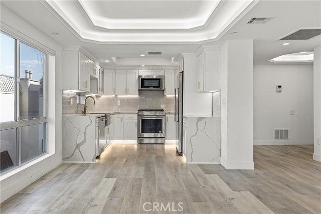 4235 Mary Ellen Avenue 305, Studio City (los Angeles), CA 91604