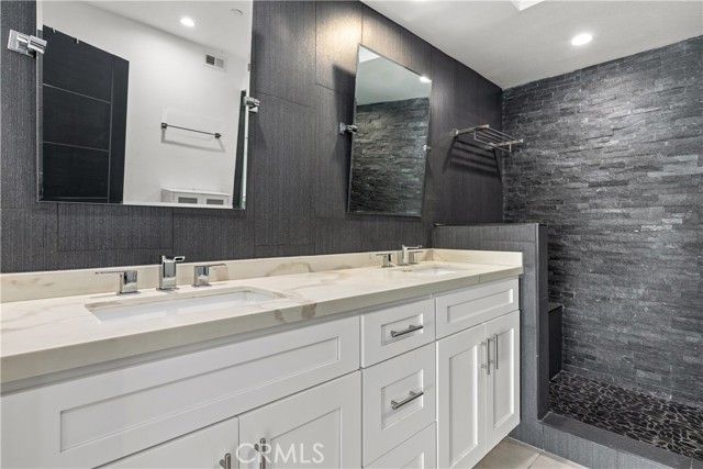 4235 Mary Ellen Avenue 305, Studio City (los Angeles), CA 91604