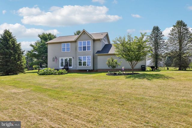 2092 TRIPLE GREEN CT, Hampstead, MD 21074