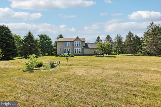 2092 TRIPLE GREEN CT, Hampstead, MD 21074
