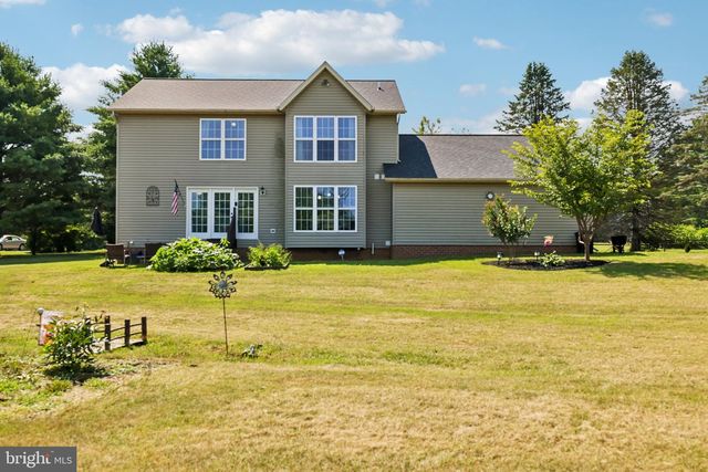 2092 TRIPLE GREEN CT, Hampstead, MD 21074