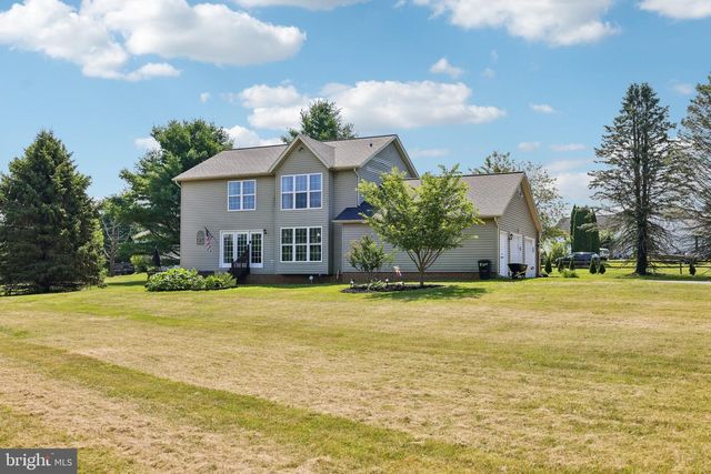 2092 TRIPLE GREEN CT, Hampstead, MD 21074