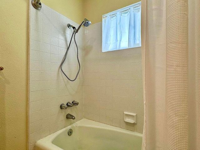 9724 Valencia Drive, Desert Hot Springs, CA 92240