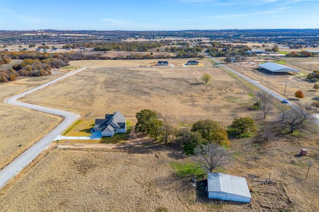 227 Sweetgrass Drive, Poolville, TX 76487