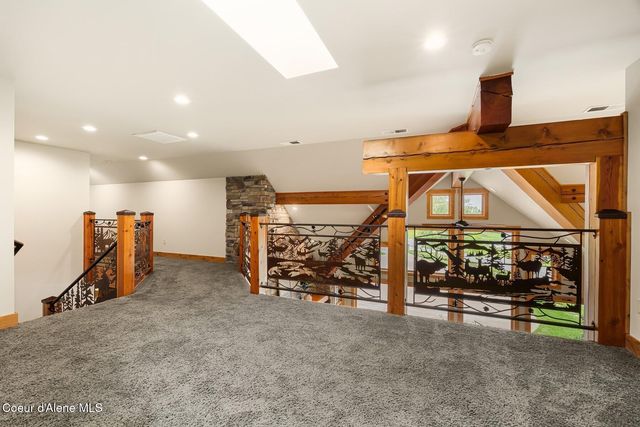110 Wright Ct, Sandpoint, ID 83864