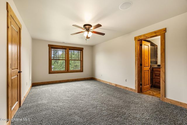 110 Wright Ct, Sandpoint, ID 83864