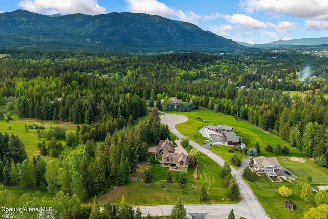 110 Wright Ct, Sandpoint, ID 83864