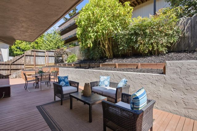 1917 Hillman Avenue, Belmont, CA 94002