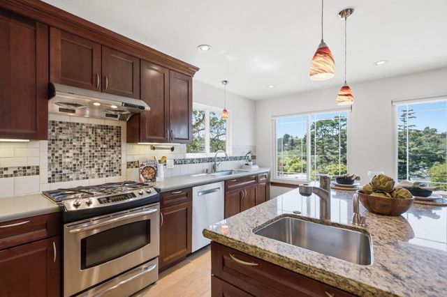 1917 Hillman Avenue, Belmont, CA 94002