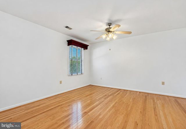 9301 LINHURST DR, Clinton, MD 20735
