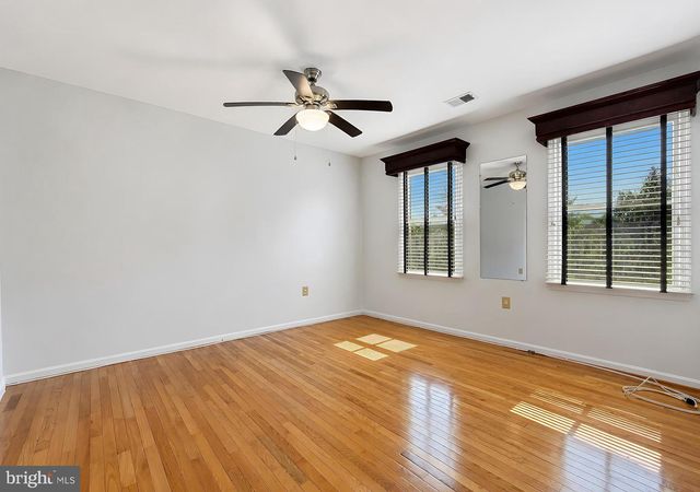 9301 LINHURST DR, Clinton, MD 20735