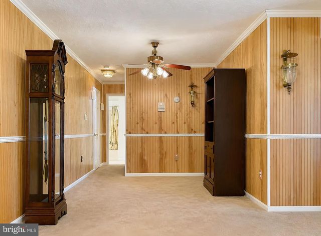 9301 LINHURST DR, Clinton, MD 20735