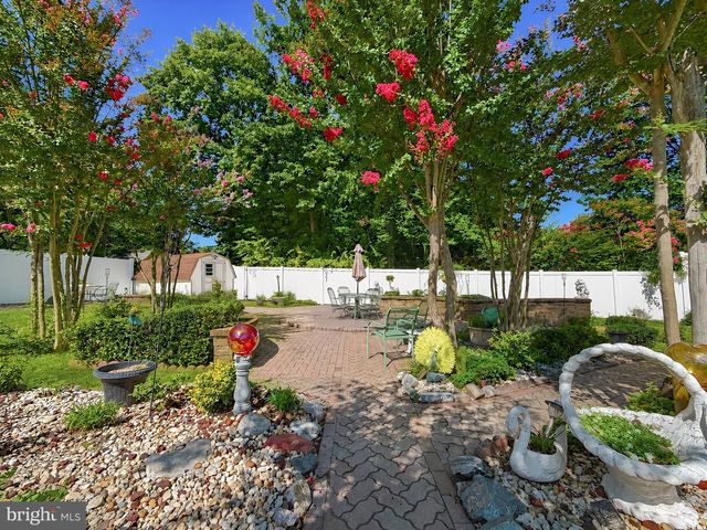 9301 LINHURST DR, Clinton, MD 20735