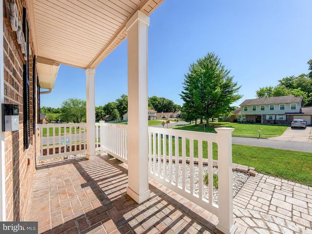 9301 LINHURST DR, Clinton, MD 20735