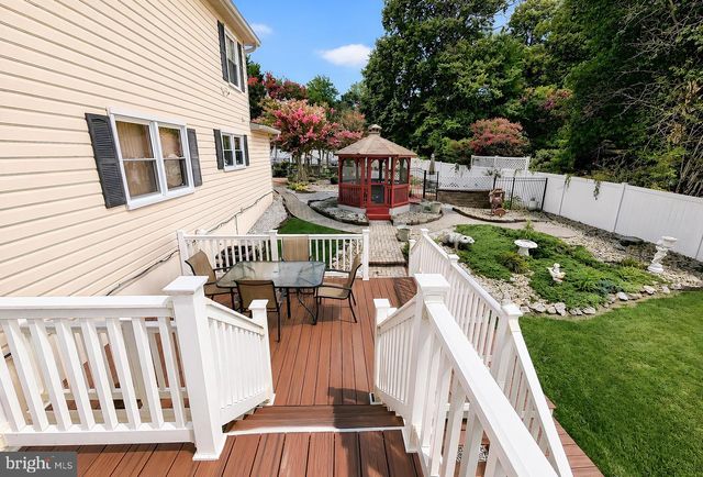 9301 LINHURST DR, Clinton, MD 20735