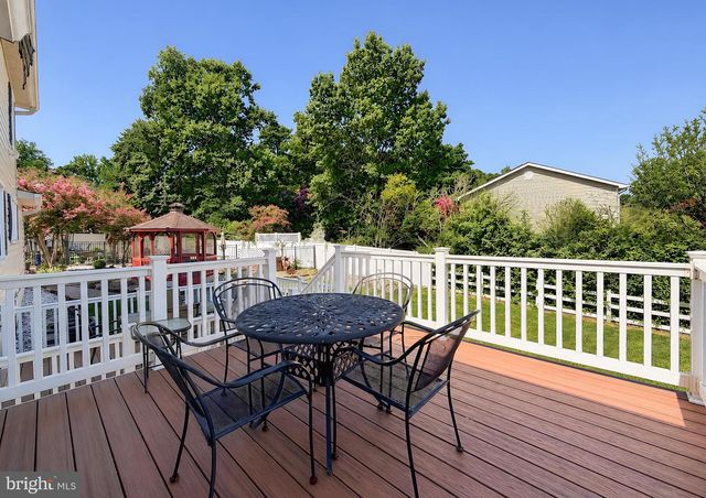 9301 LINHURST DR, Clinton, MD 20735