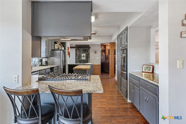 505 CR 4205, Cranfills Gap, TX 76637