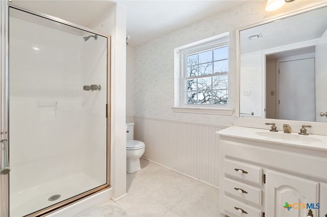 505 CR 4205, Cranfills Gap, TX 76637