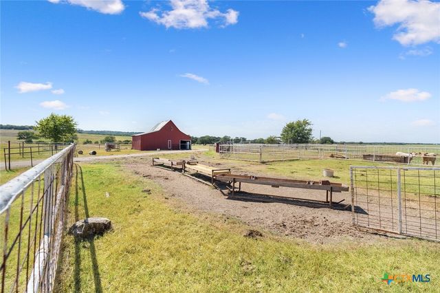 505 CR 4205, Cranfills Gap, TX 76637