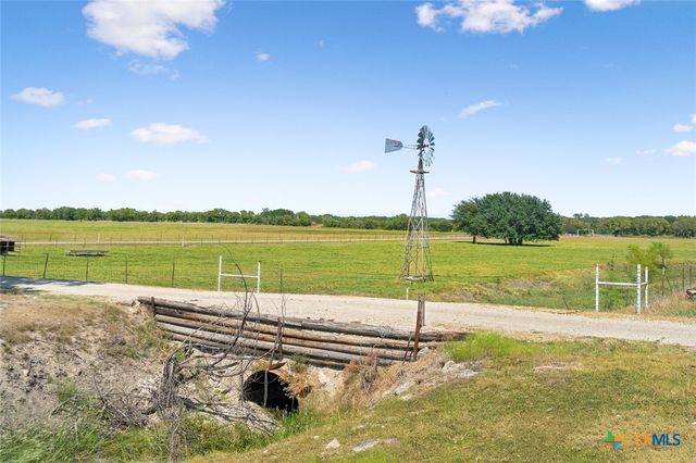 505 CR 4205, Cranfills Gap, TX 76637