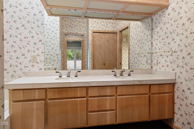 60750 Breckenridge Street, Bend, OR 97702