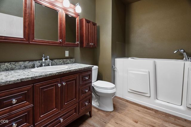 60750 Breckenridge Street, Bend, OR 97702