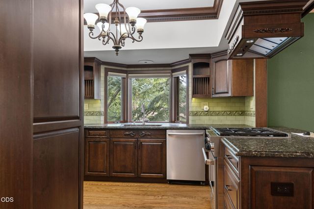 60750 Breckenridge Street, Bend, OR 97702