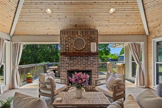 200 Corinth Court, Roswell, GA 30075