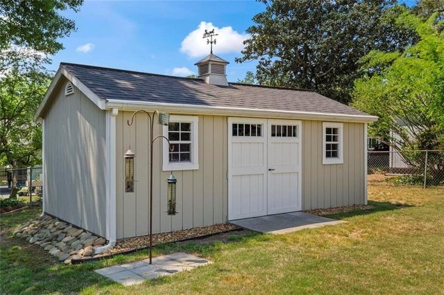 200 Corinth Court, Roswell, GA 30075