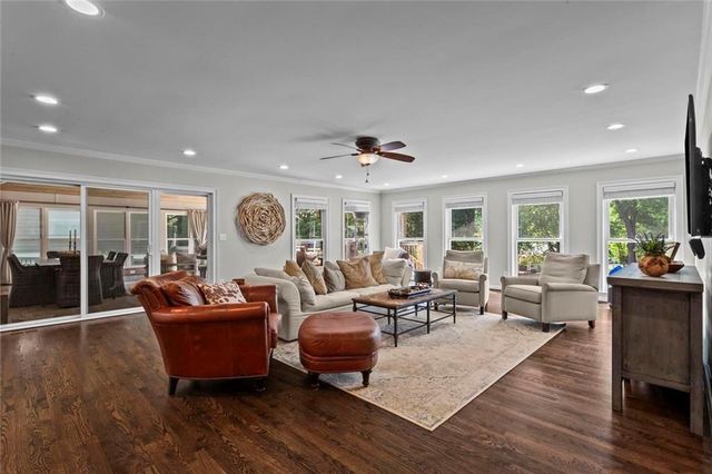 200 Corinth Court, Roswell, GA 30075